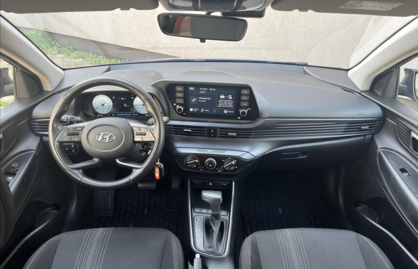Hyundai I20 — AT