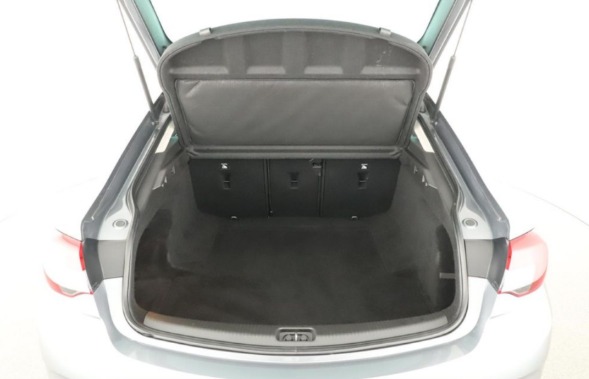 Opel INSIGNIA — AT