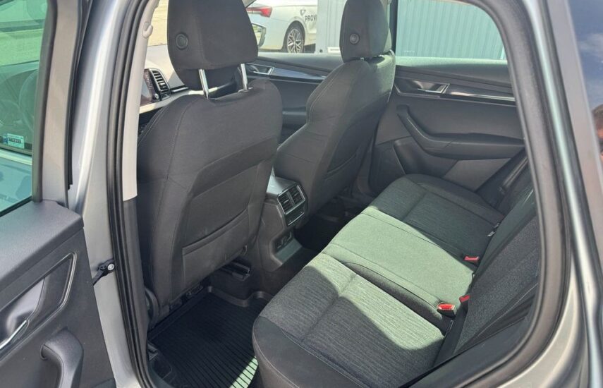 Skoda KAROQ — AT