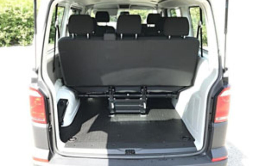 VW TRANSPORTER 8 + 1 MT